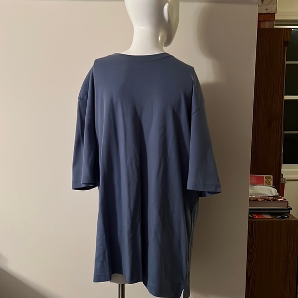 New Kirkland Men's Crew Neck Shirt - Picture 1 of 3